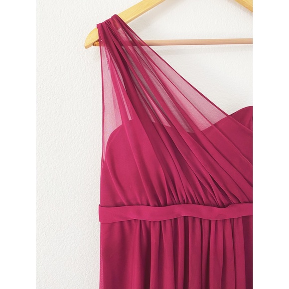 David’s Bridal - Illusion Short Dress in Sangria - Picture 2 of 6